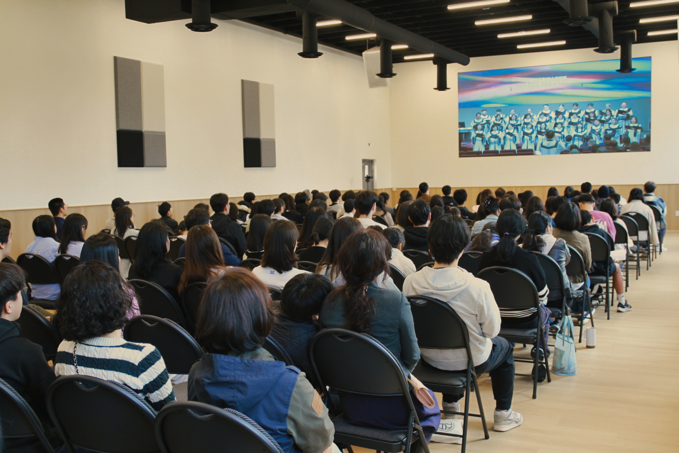 헤브론 교회 사역 모습